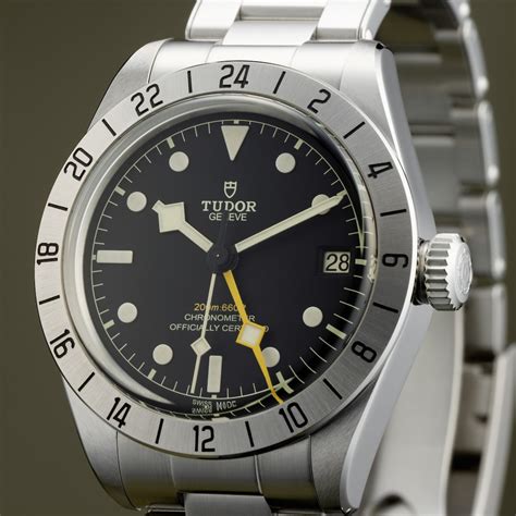 rolex explorer black bay